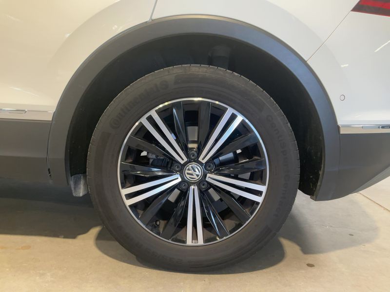 Volkswagen Tiguan 1.5 TSI ACT Carat Exclusive BlueMotion Tech 2019 – снимка 5