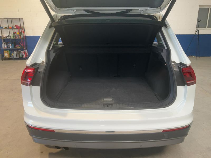 Volkswagen Tiguan 1.5 TSI ACT Carat Exclusive BlueMotion Tech 2019 – снимка 15