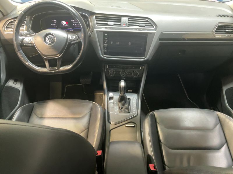 Volkswagen Tiguan 1.5 TSI ACT Carat Exclusive BlueMotion Tech 2019 – снимка 17