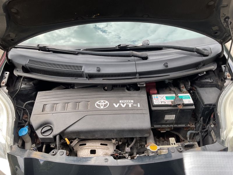 Toyota Yaris 1.33 Dual VVT-i Sol 2009 – снимка на щета