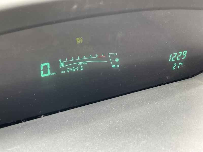 Toyota Yaris 1.33 Dual VVT-i Sol 2009 – снимка 4