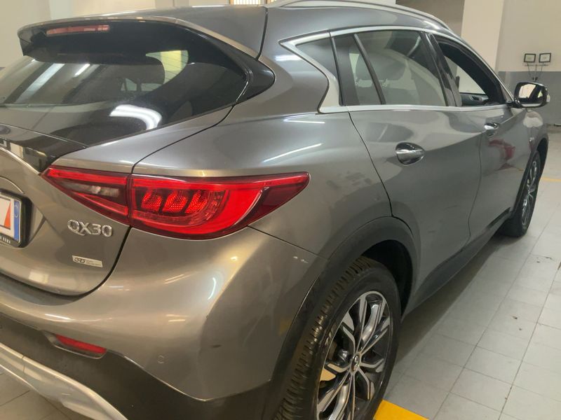 Infiniti QX30 2.2 Diesel Premium 2017 – снимка 8