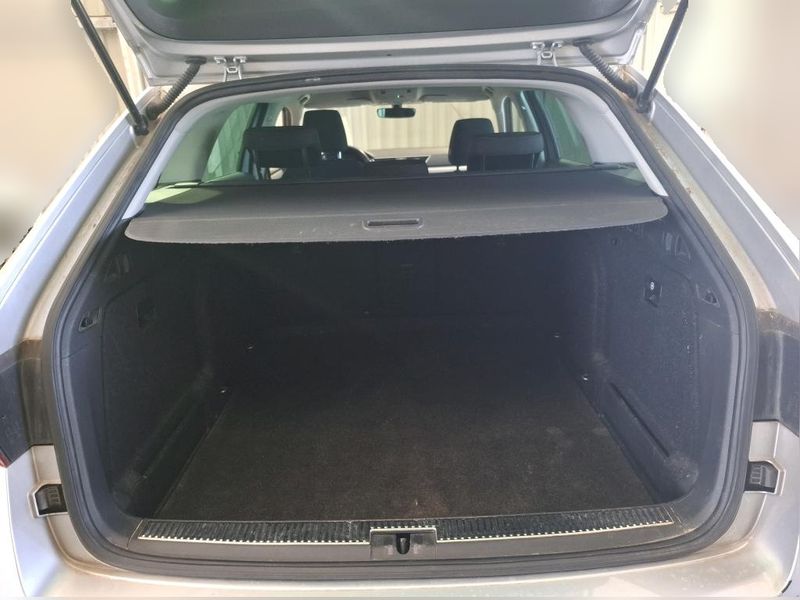 Skoda Superb 2.0 TDI Business 2022 – снимка 4