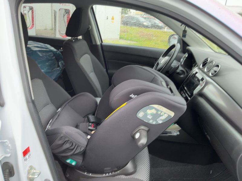 Suzuki Vitara 1.4 BoosterJet Mild-Hybrid Comfort 4x2 2021 – снимка 17