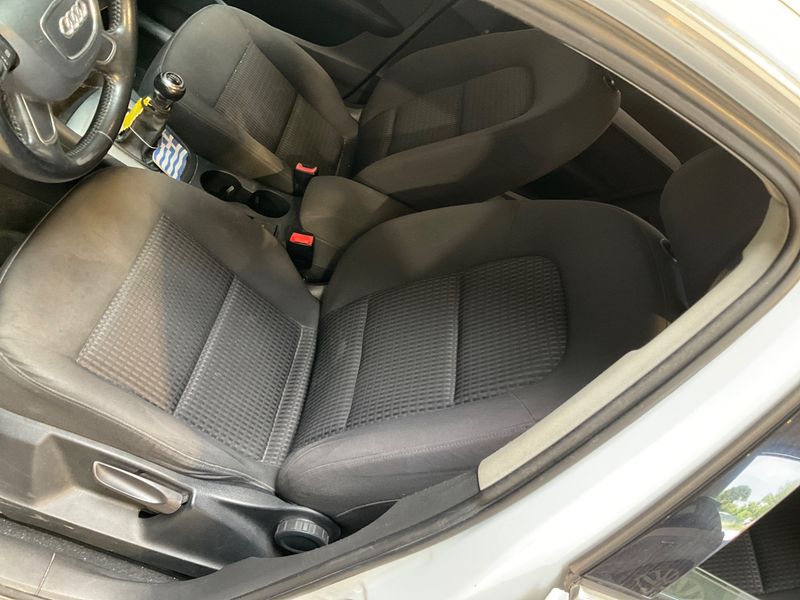 Audi Q3 2.0 TDI Ambiente 2013 – снимка 23