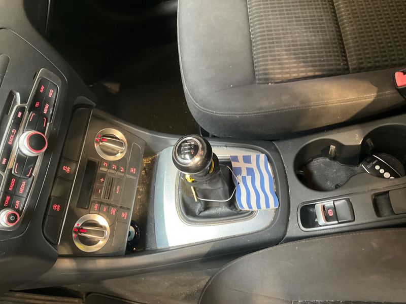 Audi Q3 2.0 TDI Ambiente 2013 – снимка 22