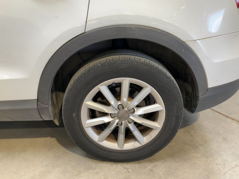 Audi Q3 2.0 TDI Ambiente 2013 – снимка 5