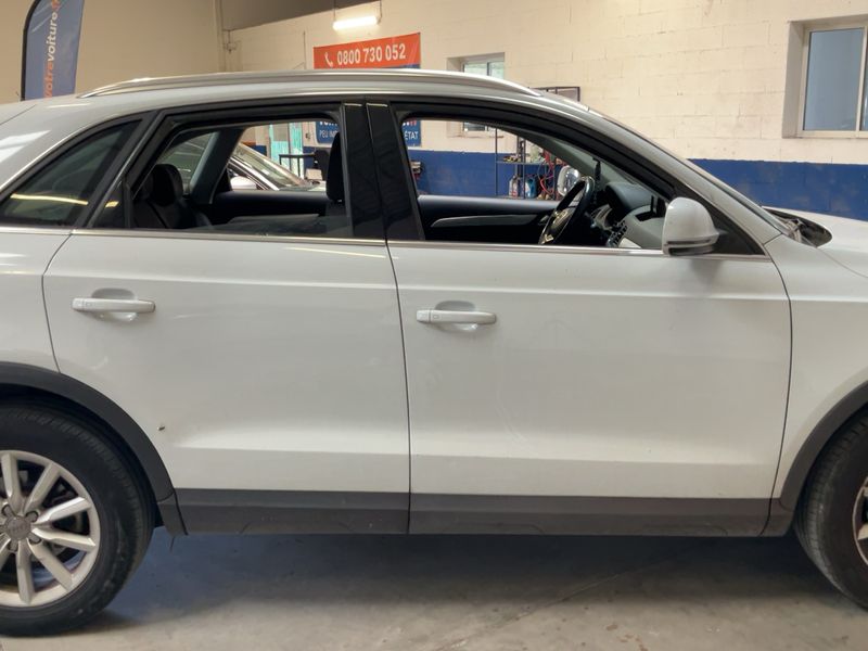 Audi Q3 2.0 TDI Ambiente 2013 – снимка 10