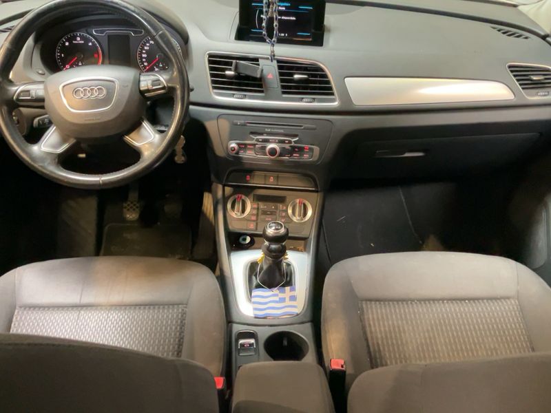 Audi Q3 2.0 TDI Ambiente 2013 – снимка 17