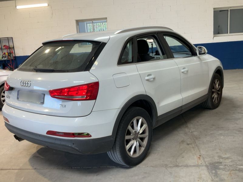 Audi Q3 2.0 TDI Ambiente 2013 – снимка 8