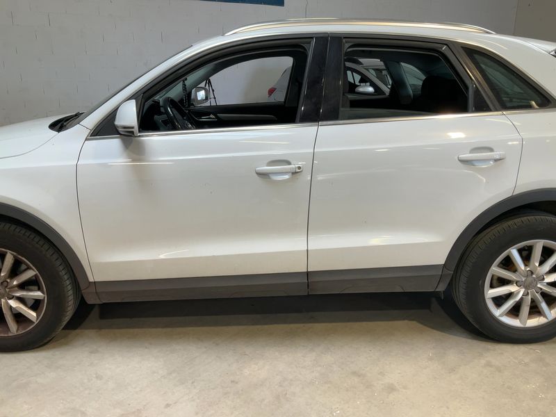 Audi Q3 2.0 TDI Ambiente 2013 – снимка 4