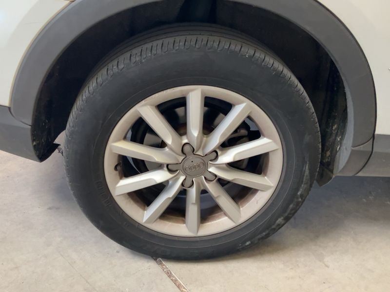 Audi Q3 2.0 TDI Ambiente 2013 – снимка 9