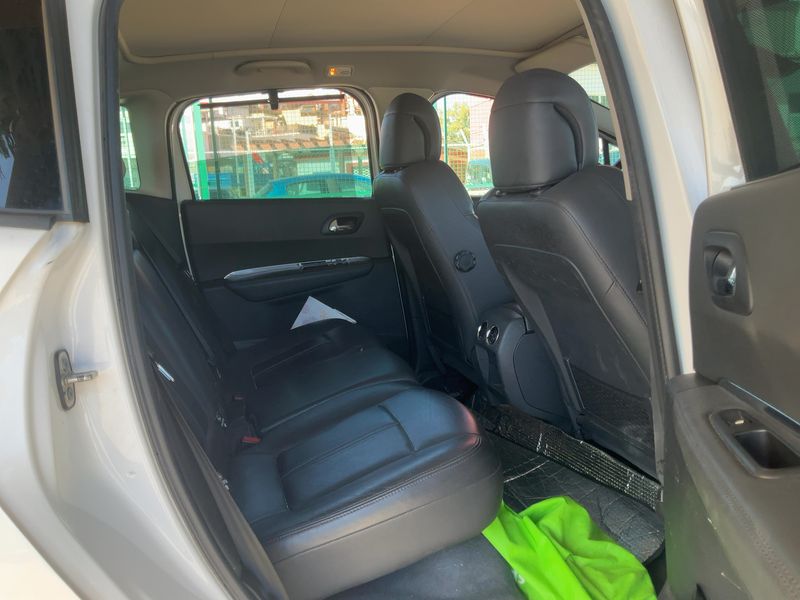 Peugeot 3008 1.6 Blue-HDi Allure 2015 – снимка 19