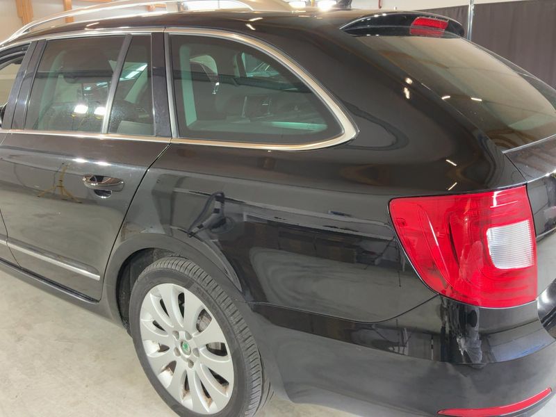 Skoda Superb 2.0 TDI Elegance 2013 – снимка 6
