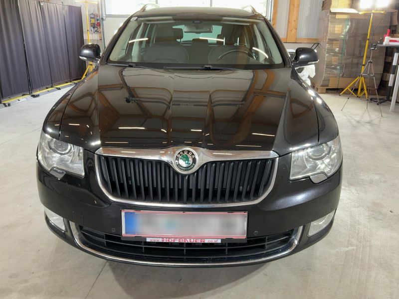 Skoda Superb 2.0 TDI Elegance 2013 – снимка 14