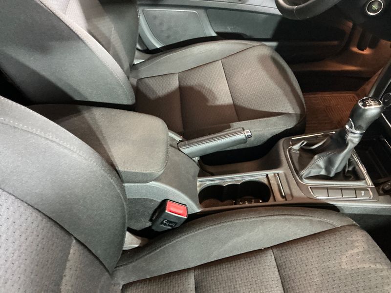 Skoda Superb 2.0 TDI Elegance 2013 – снимка 40