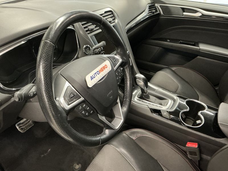Ford Mondeo 2.0 TDCi ST-Line 2017 – снимка 33