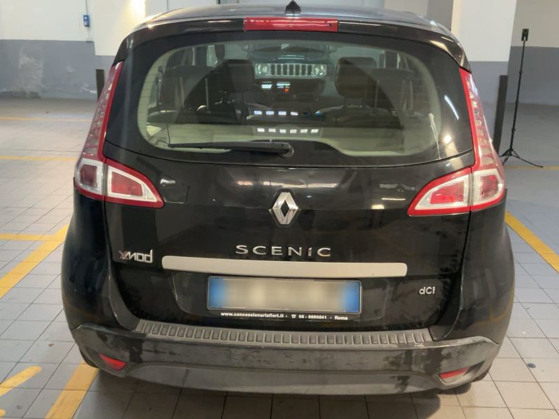 Renault Scenic 1.5 dCi Dynamique 2011 – снимка 7