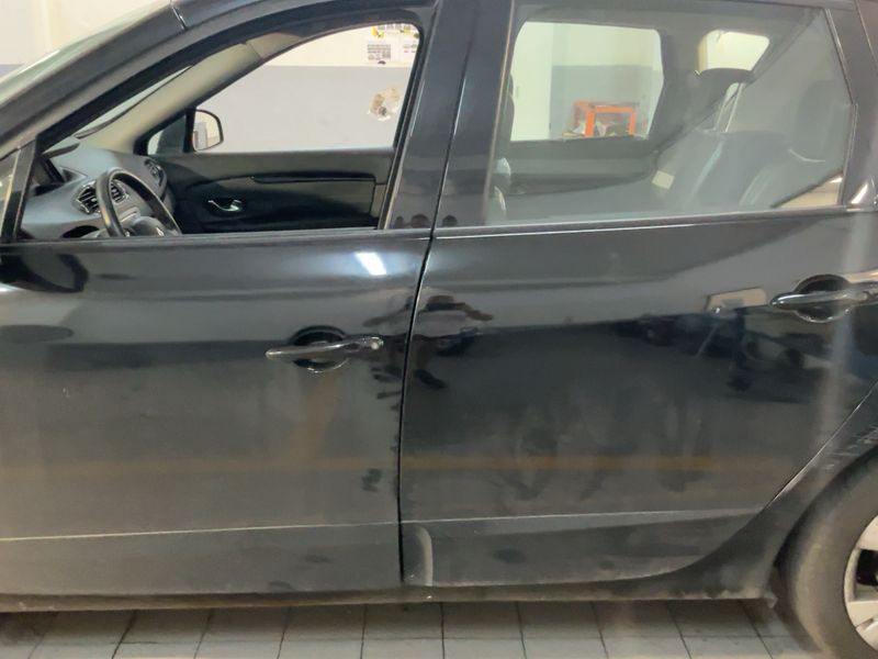 Renault Scenic 1.5 dCi Dynamique 2011 – снимка 4