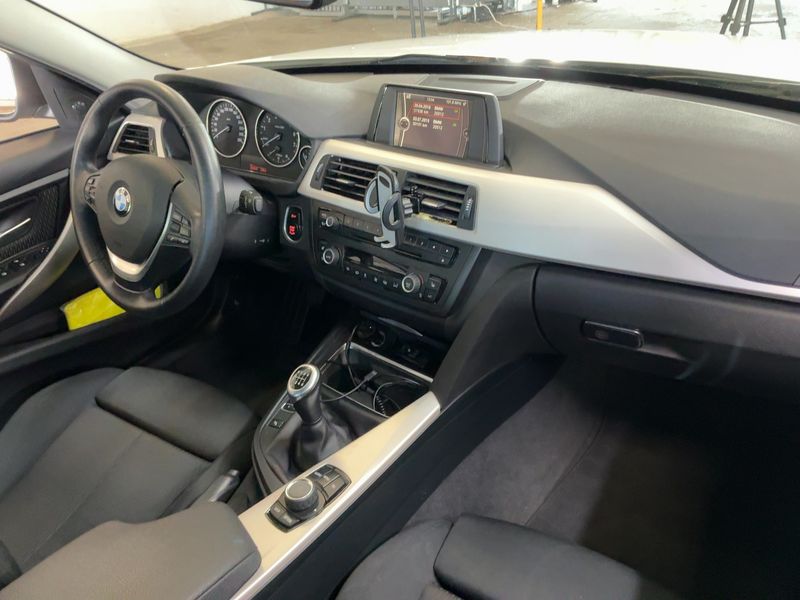 BMW 3er 320i xDrive 2014 – снимка 18