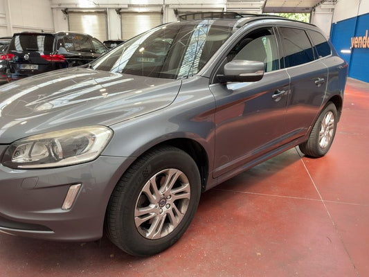 Volvo XC60 2.4 D4 Momentum AWD 2015 – снимка 2
