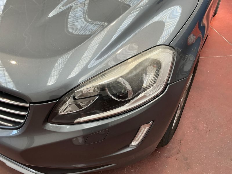 Volvo XC60 2.4 D4 Momentum AWD 2015 – снимка 29