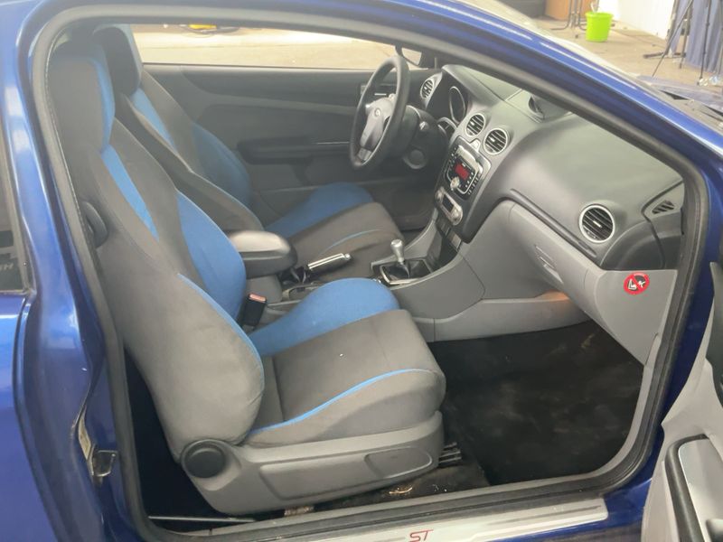 Ford Focus 2.5 ST 2010 – снимка 17