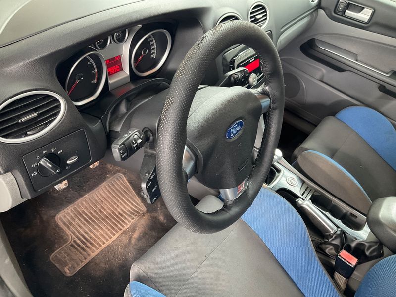 Ford Focus 2.5 ST 2010 – снимка 36