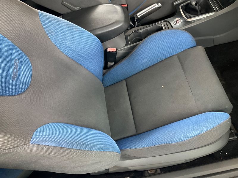 Ford Focus 2.5 ST 2010 – снимка 32