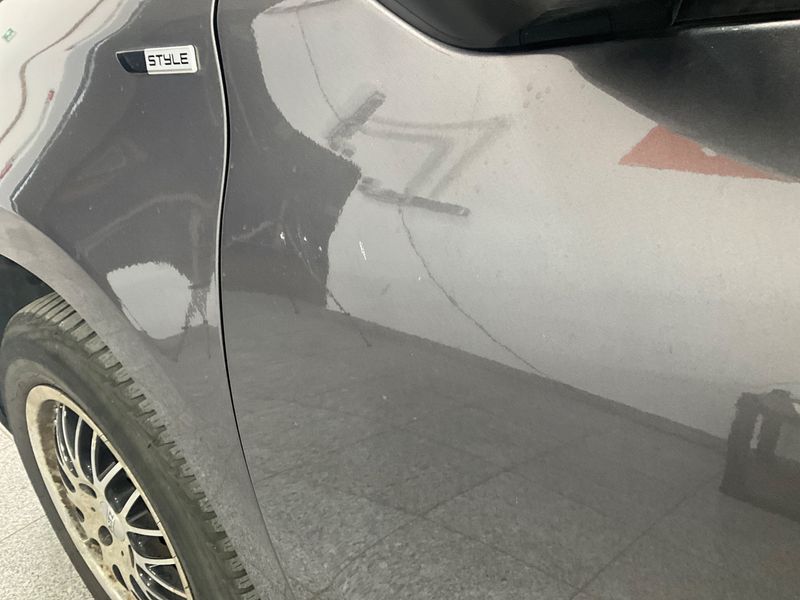 Peugeot 2008 1.6 e-HDi Style 2015 – снимка 32