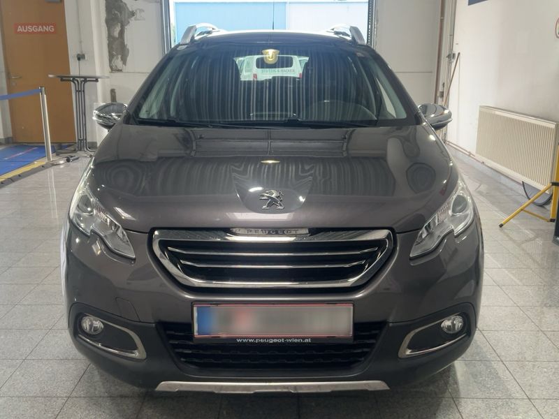 Peugeot 2008 1.6 e-HDi Style 2015 – снимка 14