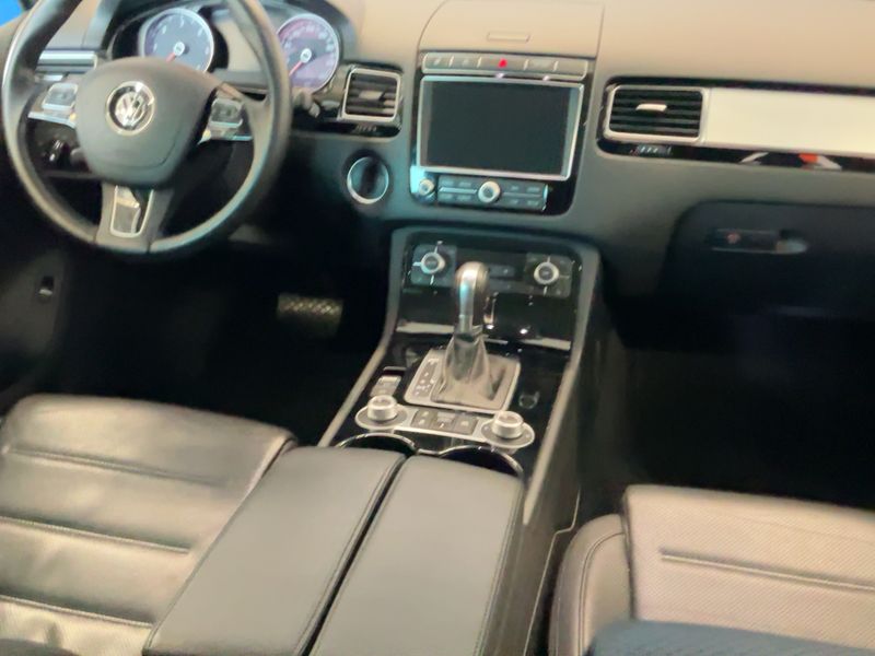 Volkswagen Touareg 3.0 V6 TDI Terrain Tech BlueMotion Tech 2015 – снимка 18