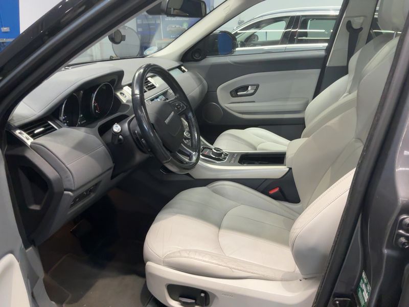Land Rover Evoque 2.0 Td4 SE 2017 – снимка 16