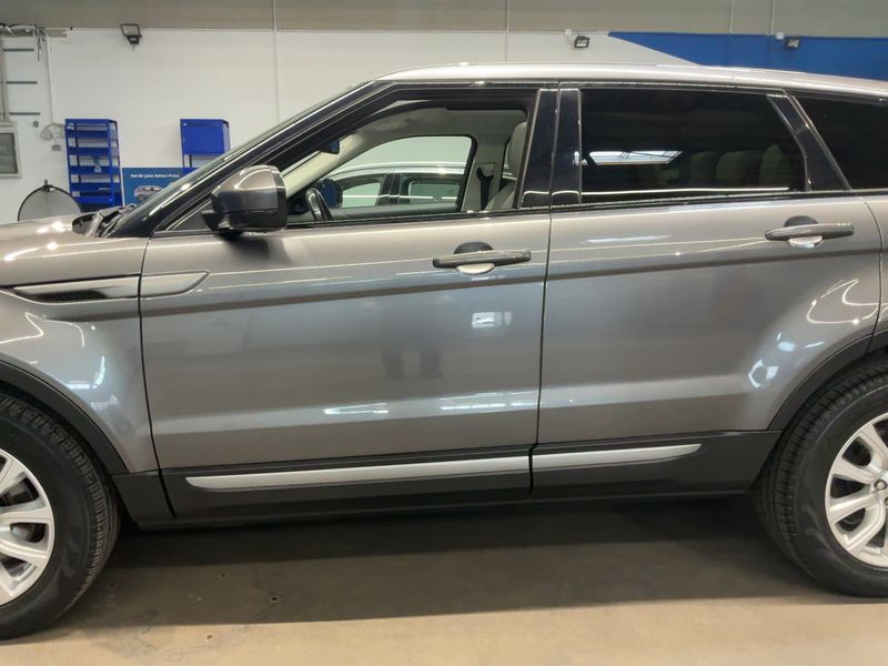 Land Rover Evoque 2.0 Td4 SE 2017 – снимка 4