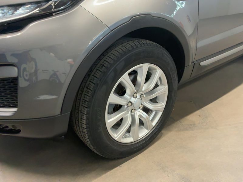 Land Rover Evoque 2.0 Td4 SE 2017 – снимка 3