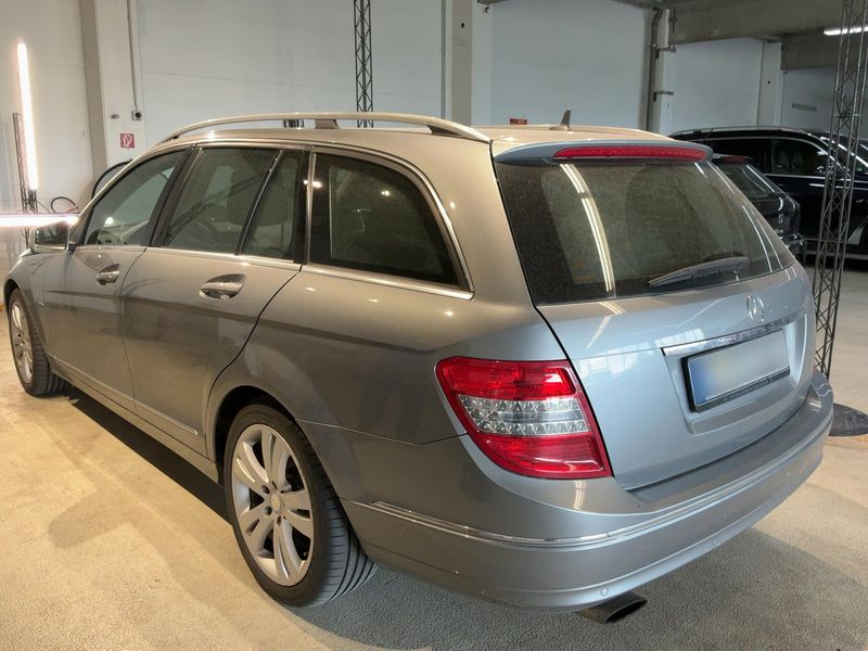 Mercedes-Benz C-Klasse C 250 CGI T BlueEfficiency Avantgarde 2010 – снимка 6