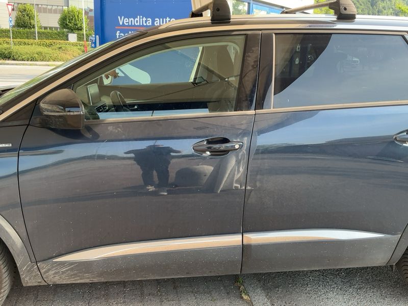 Peugeot 5008 1.6 Blue-HDi Allure 2017 – снимка 4