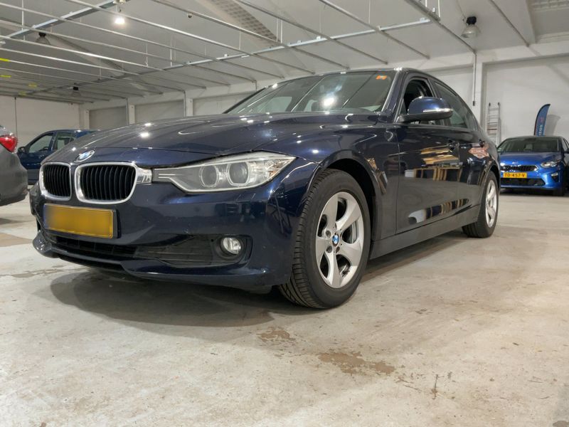 BMW 3er 320d EfficientDynamics Edition 2013 – снимка 2