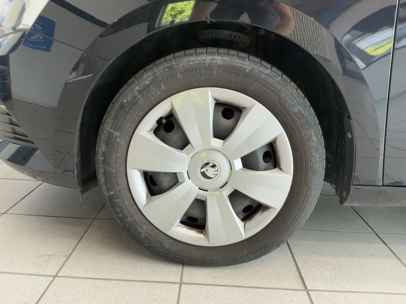 Skoda Fabia 1.4 TDI Ambition 2015 – снимка 3