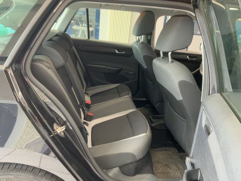 Skoda Fabia 1.4 TDI Ambition 2015 – снимка 20