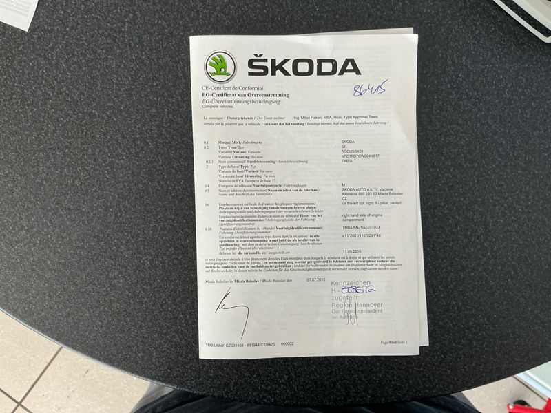 Skoda Fabia 1.4 TDI Ambition 2015 – снимка 22
