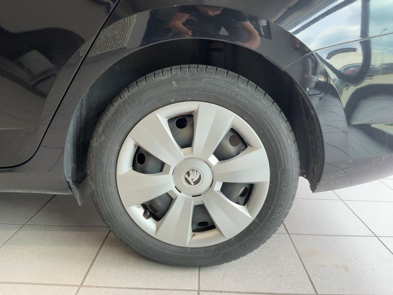 Skoda Fabia 1.4 TDI Ambition 2015 – снимка 5