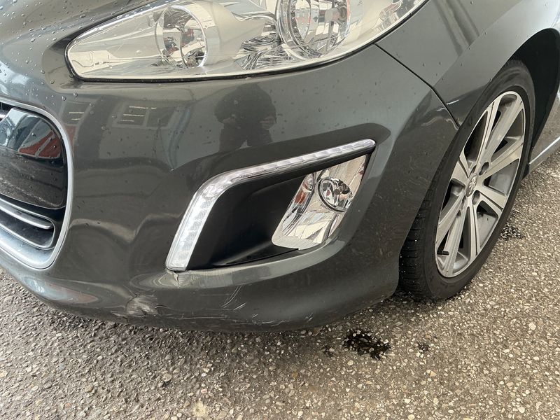 Peugeot 308 1.6 e-HDi Sport Pack 2015 – снимка 37
