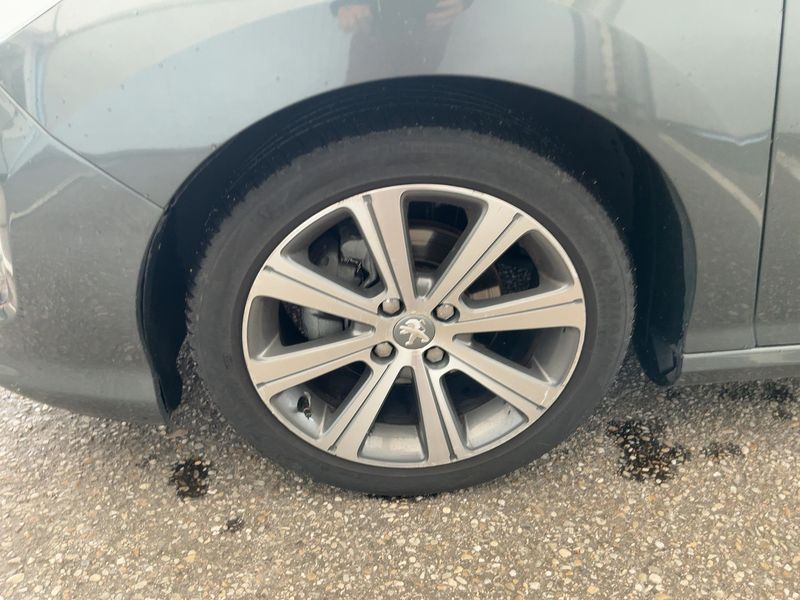 Peugeot 308 1.6 e-HDi Sport Pack 2015 – снимка 3