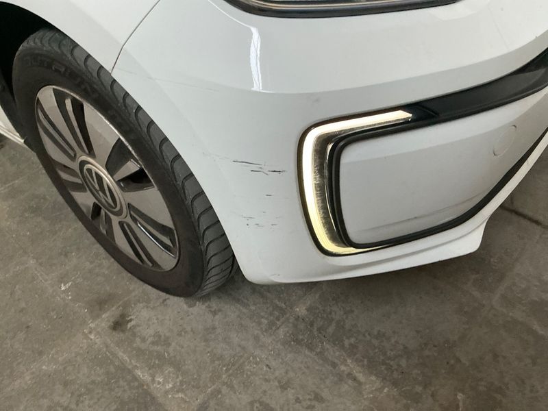 Volkswagen up! electric drive 61 kW e-up! 2020 – снимка 24