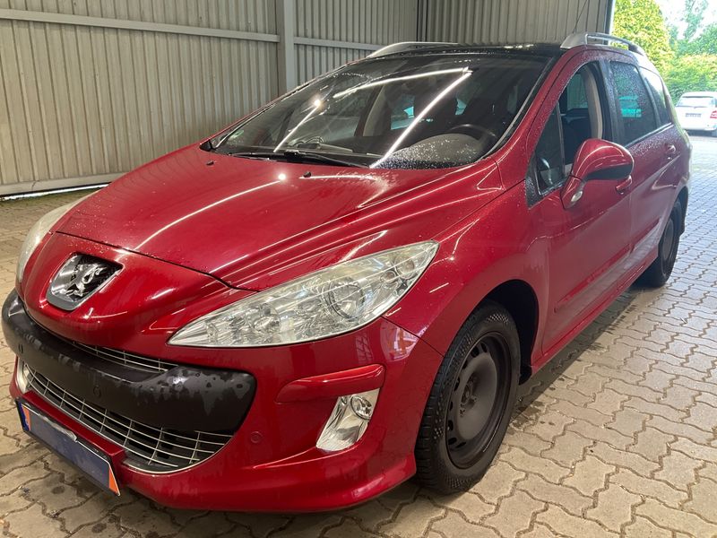 Peugeot 308 1.6 Family 2011 – снимка 1