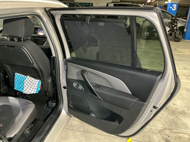 Citroen C4 Grand Picasso 1.6 Blue-HDi Shine 2016 – снимка 21