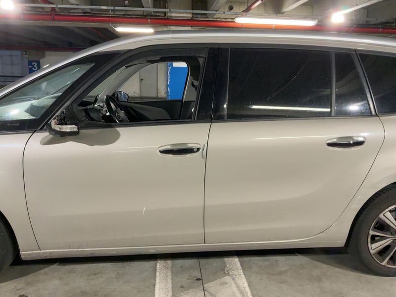 Citroen C4 Grand Picasso 1.6 Blue-HDi Shine 2016 – снимка 4