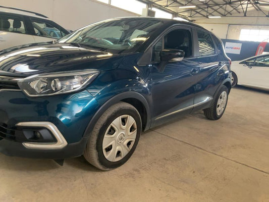 Renault Captur 1.5 dCi Business 2019 – снимка 2