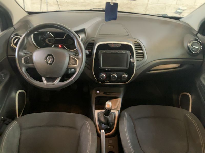 Renault Captur 1.5 dCi Business 2019 – снимка 17